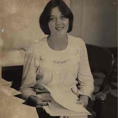 A photo view of Prisilla Haye. 8/26/1976.
