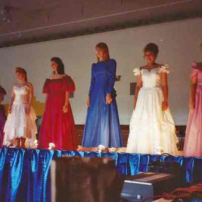 Corrie Pottle, Denise Mathison, Kristen Stevens, Courtney Garrison, Darby Labbe