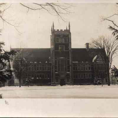 Hubbard Hall Bowdoin College