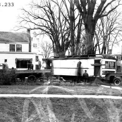 A photo of "Miss Brunswick" Diner being moved.