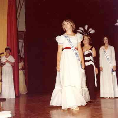 Teen Queen Participants