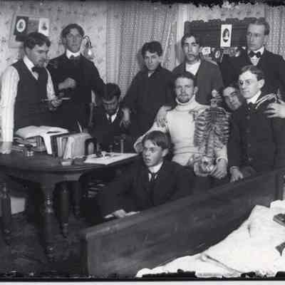 Bowdoin Students with skelton