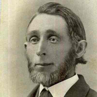 Loring E. Graves