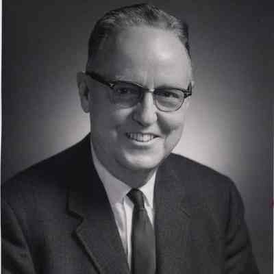 James W. Franckum