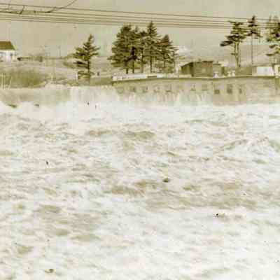 Pulp Mill, Topsham