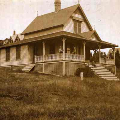74 East Marginal Road, Mere Point