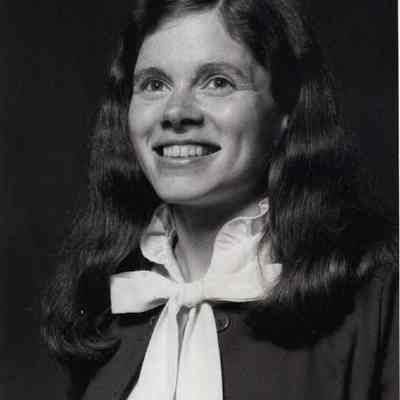 A photo view of Elizabeth R. White. 7/25/1980.