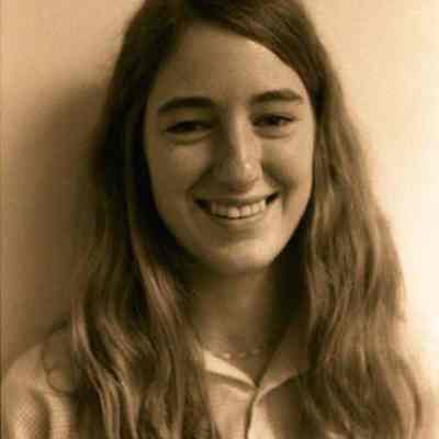 A photo view of Anne Carver. 10/1979.