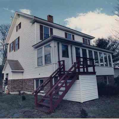 A photo view of a house. 12/12/1990.