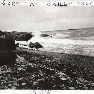 Surf at Bailey Island