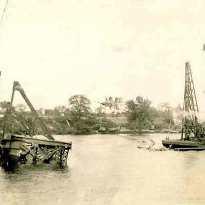 Raising a Section of the Railroad Bridge