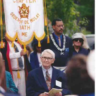 Cam Niven at the Chamberlain Statue Dedication