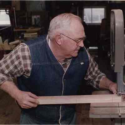 A photo view of Wilbur Wilson.