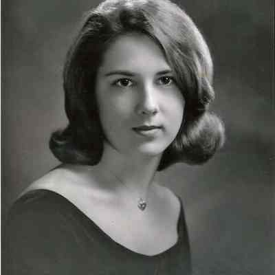 A B/W photograph of Sharon Saxton Miss Brunswick, Teen Queen Pageant 1964.