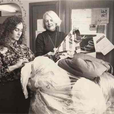 A photo view of Cheryl Crane and Ingrid Thomas. 3/6/1992.