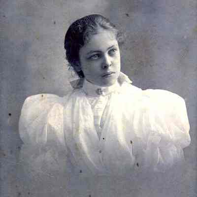 Sue (Winchell) Burnett.