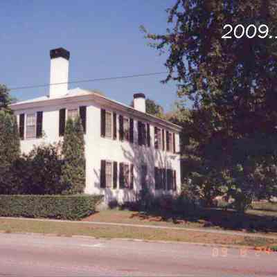 A photo of the Robert Dunning House.