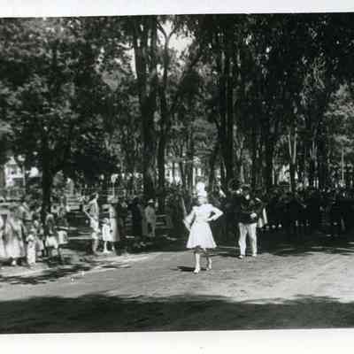 Brunswick Bicentennial Parade's Drum Majorette