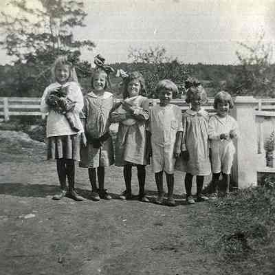 Six Little Girls