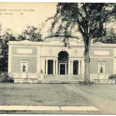 Walker Art Building