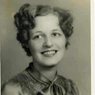 Lillian Haroth