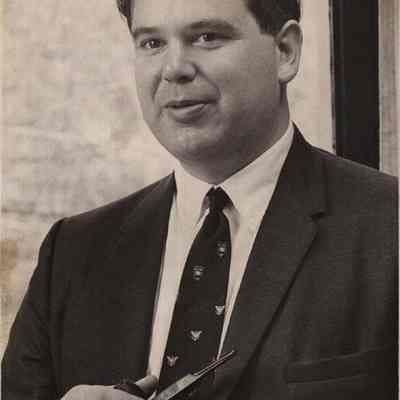A photo view of Dr. Ruben Horell Jr.