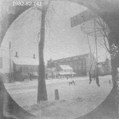 A photo of Maine St. Brunswick.