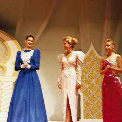 Lisa Kelly & Corrie Pottle