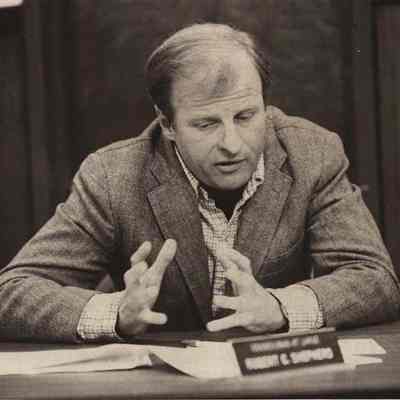 A photo view of Bob Shepherd.