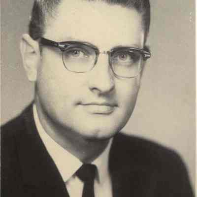 A photo view of Dr. Bob Gray. 10/28/1969.
