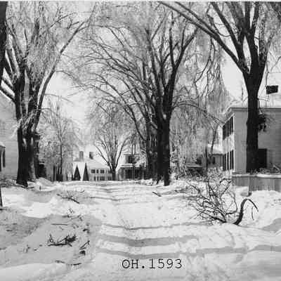 Elm Street, Topsham