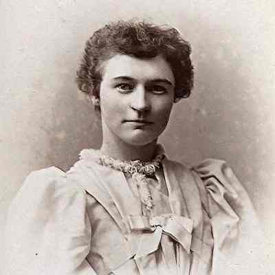 Unidentified young woman