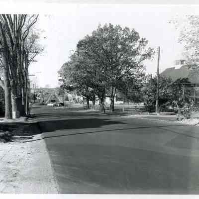 Pleasant Street School looking towards Freeport