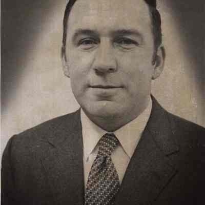 A photo view of William P. Labbe.