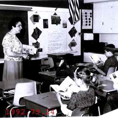 Photo of Mrs. Singer substitute teacher.