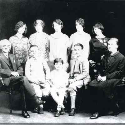 Desmarais family