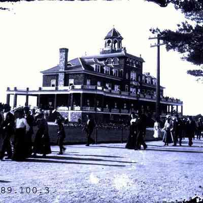 A photo of the Casino at Merrymeeting Park.