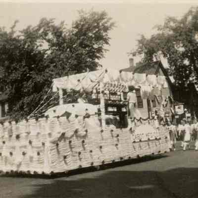 Bicentennial Parade Float