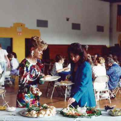 Jane, Jennifer and one of the dancers getting food
