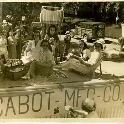 Cabot Manufacturing Company Parade Float