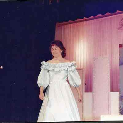A color photograph of Contestant #1 Wendy Mercier