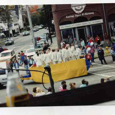 Brunswick's 250th anniversary parade