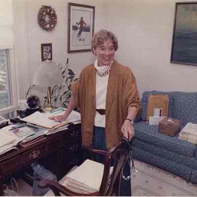 A photo view of Christiane Northrup. 10/01/1990.