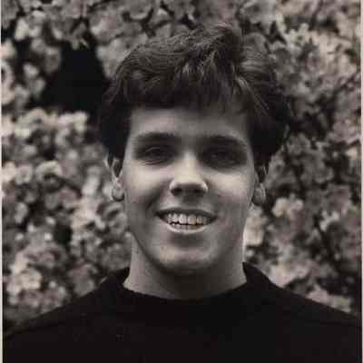 Jonathan Steele