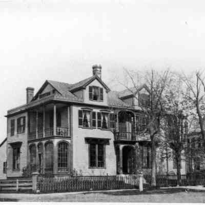 A photo of Chamberlain's house