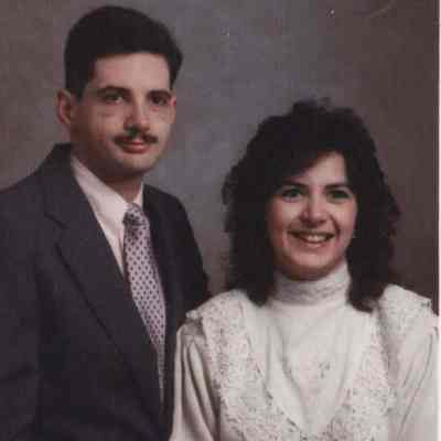 Robert Whitten, Mary Goss