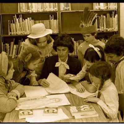 A photo view of So. Harpswell School children. 1/31/1984.