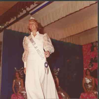Maine's Jr. Miss 1975 Debbie Clark being introduced to the audiance.