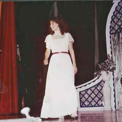 A color photograph of contestant #4 Karen Coombs