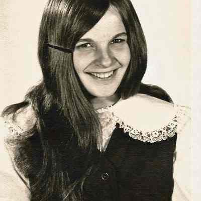 A B/W photograph of Christine Messier contestant #1 in the 1972 Teen Queen Pageant.